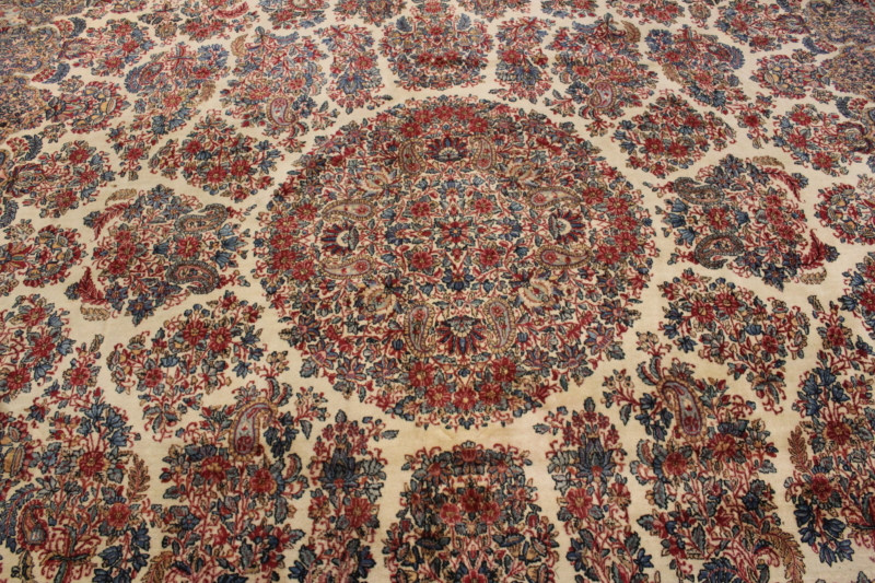 FR7466 Antique Persian Kerman 12'9x15'8 - Image 4